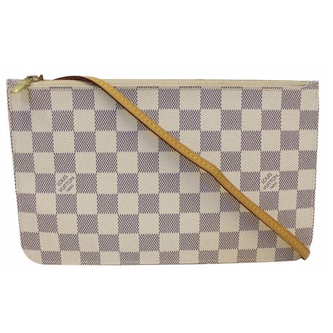 louis vuitton wristlet wallet dupe|Louis Vuitton suitcase dupe.